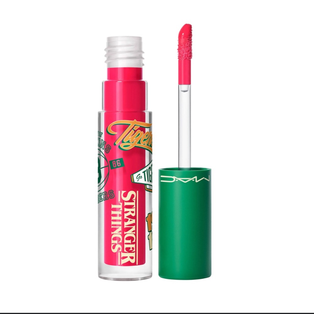 MAC x Stranger Things Collection- Excellent Erica - Picture 5 of 6